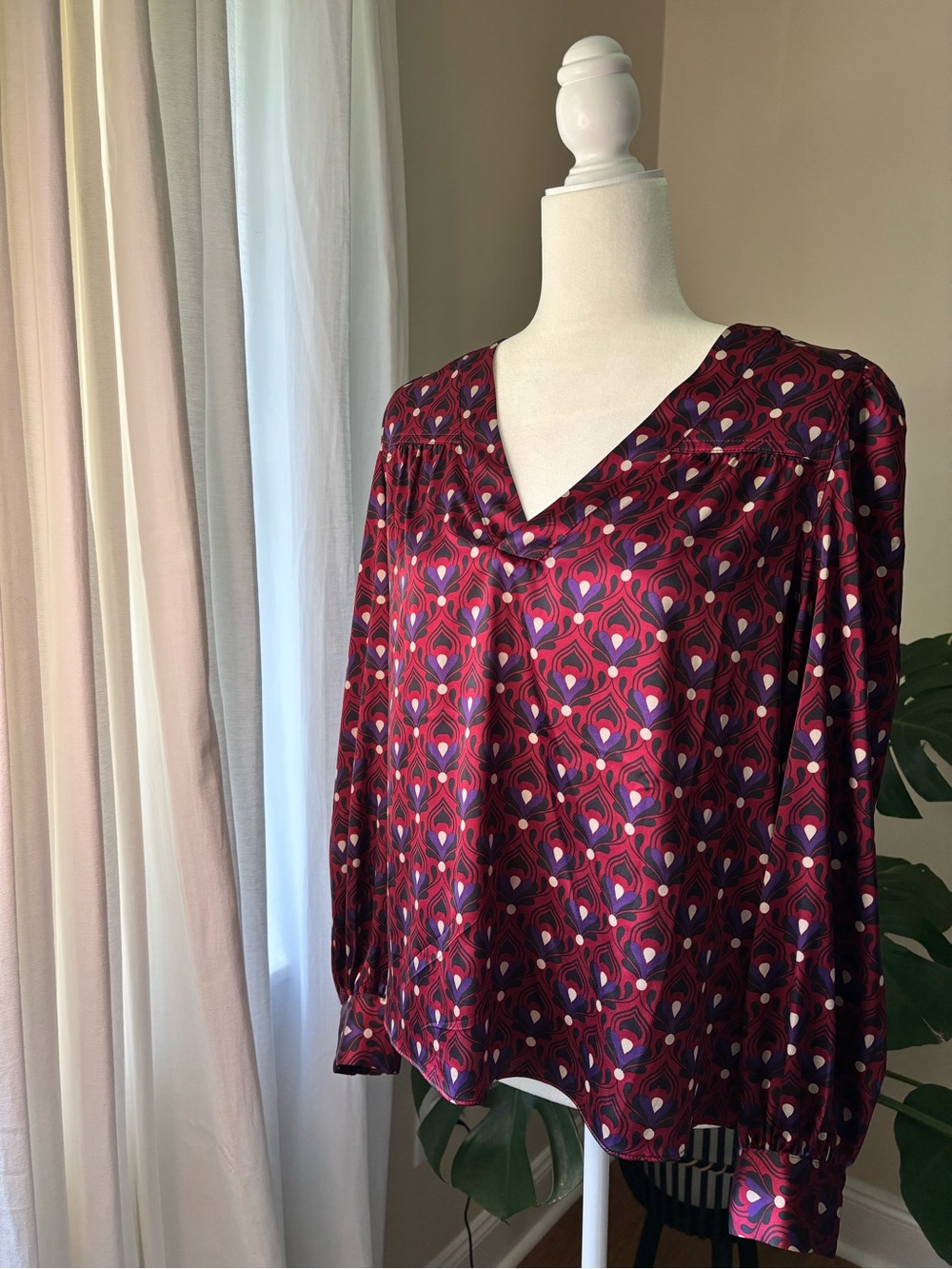 White House Black Market Burgundy and Purple Geometric V-Neck Blouse